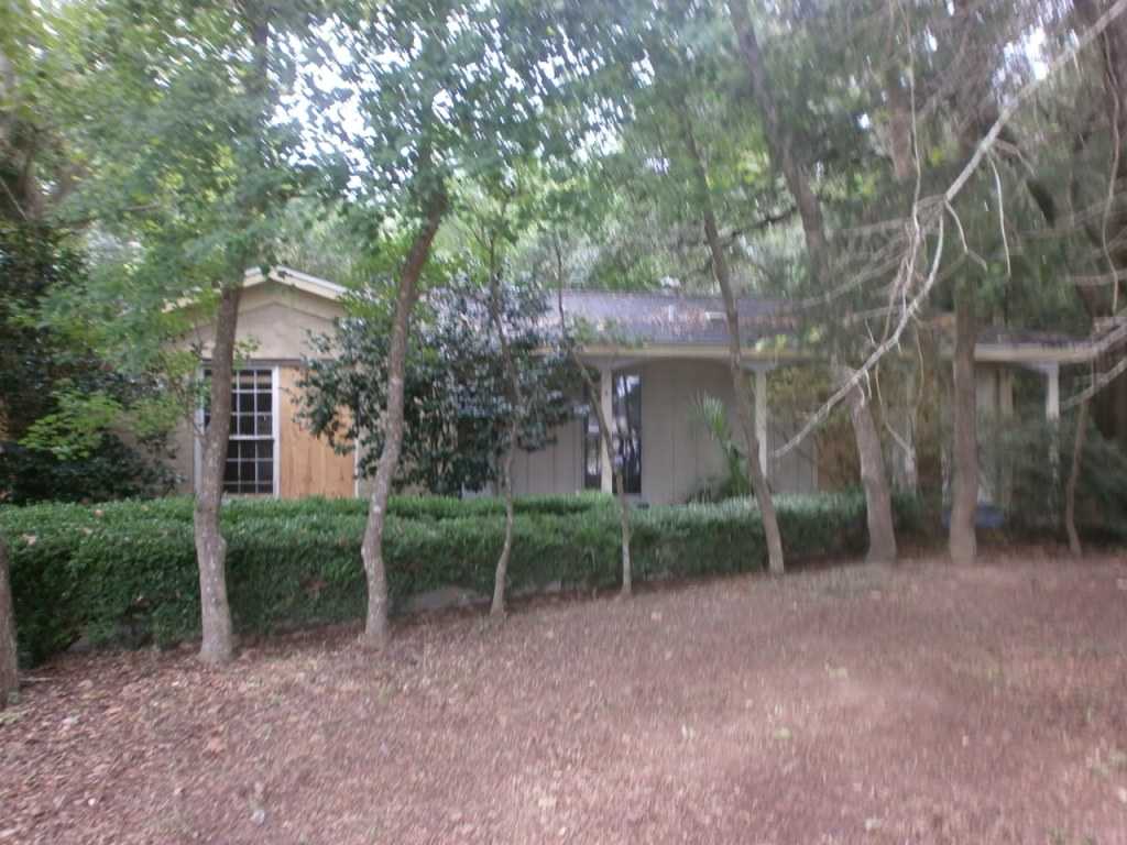 4 Belair Cir