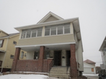 8823- 8825 Park Hei