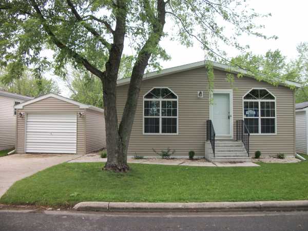 113 Oakton Ln