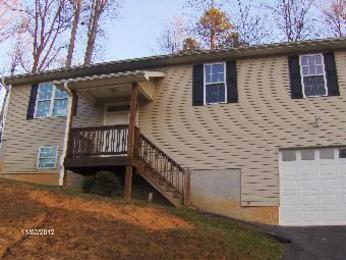24 Oakcrest Place