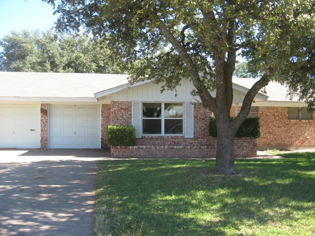 1221 Benbrook Terrace
