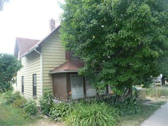 1201 E Moreland Blvd
