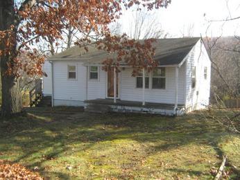 916 Lee Ave