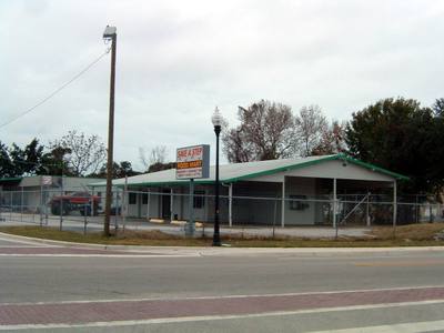 595 Church St