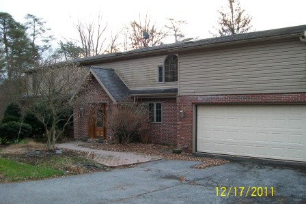 2 Oak Lane