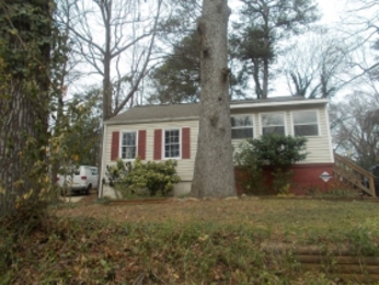 950 Ormewood Ave SE