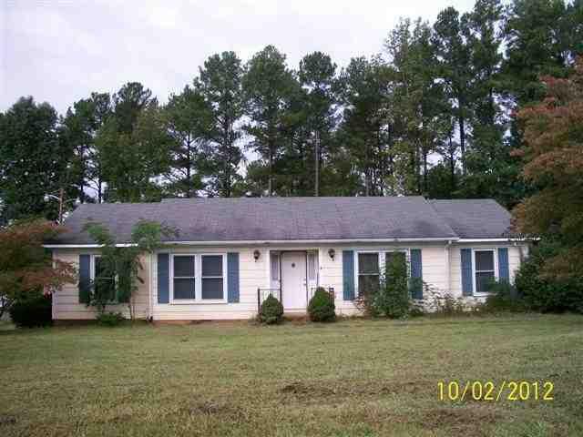 908 Lucerne Dr