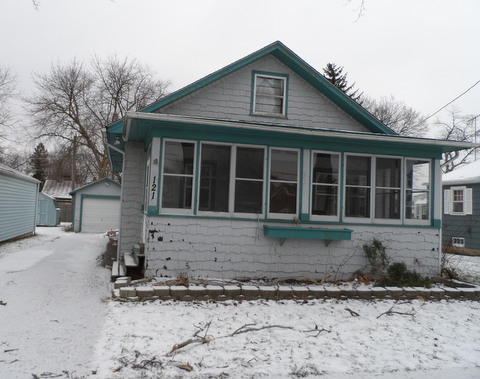 121 Edison Ave