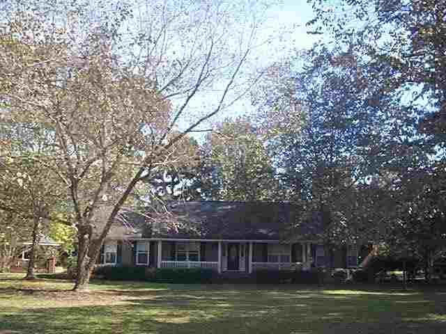 100 Woodfield Rd