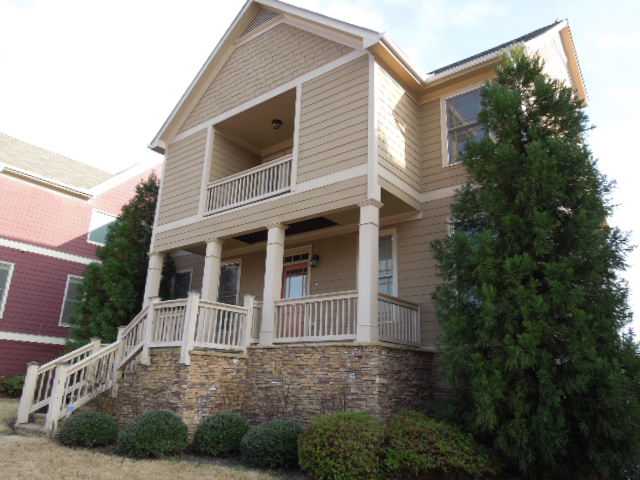 965 West Highlands Drive