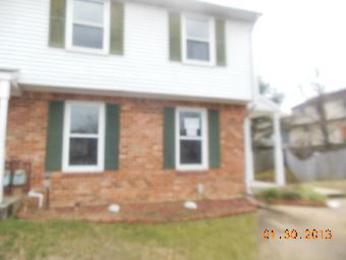 2906 North Grv