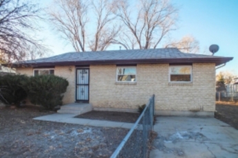 226 Oriole Street