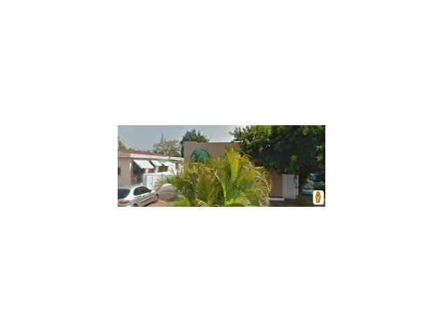 1734 SW 10 ST