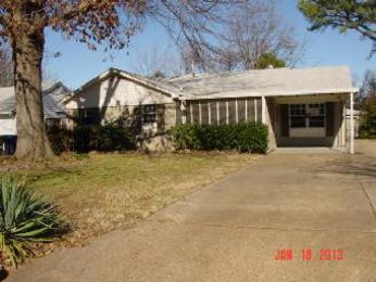 1808 Brookhaven Dr