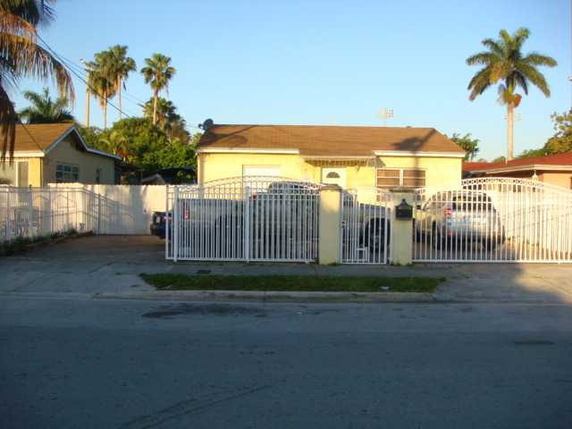 1866 NW 22 PL