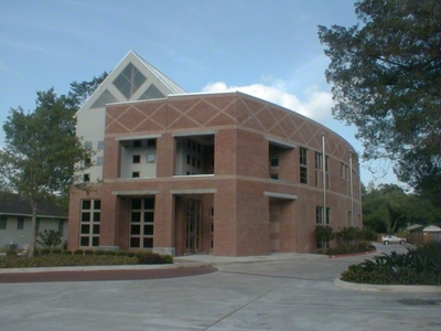 3101 Lake St