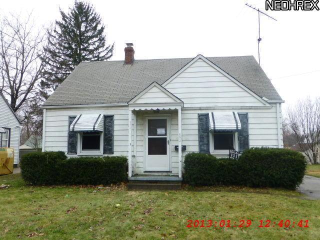 852 Chinook Ave