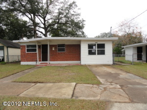 7316 Wakefield Ave