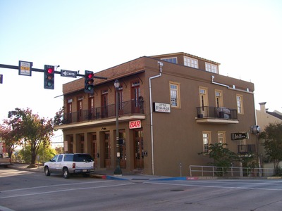 453 Lafayette Street