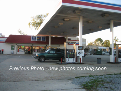 2111 Williams Blvd