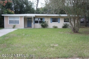 6817 Camelot Rd