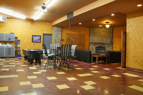 805 Schweitzer Plaza Drive