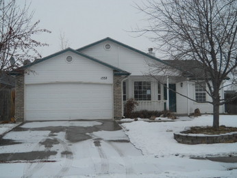 1532 W Ryegrass Court