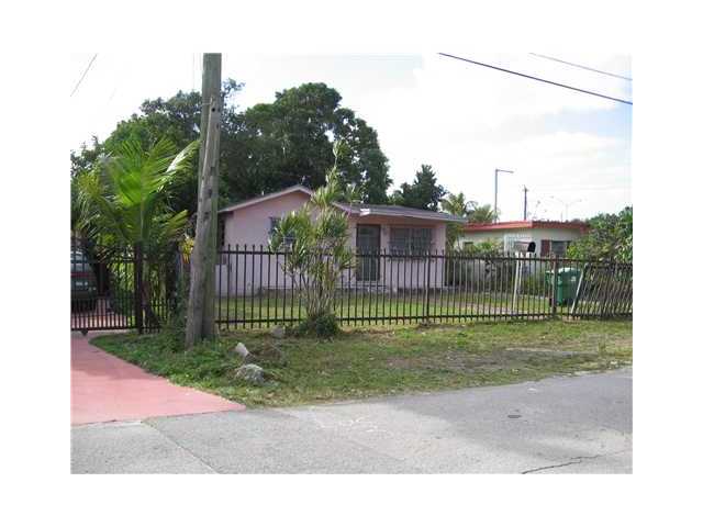 578 NW 97 ST