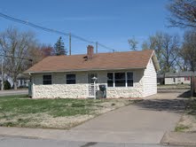 725 Windsor Ave