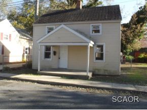 121 4th St