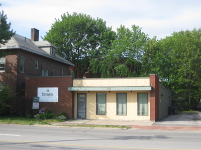 468 Forest Ave