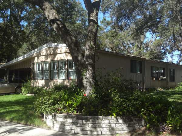 100 Hampton Rd (1)