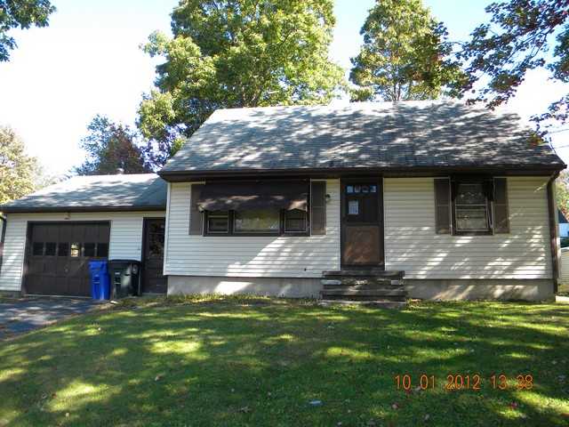 40 Elmira Ave