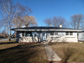 424 W Barry Ave