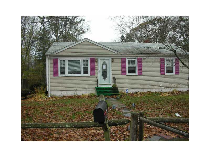 135 Pettis Dr