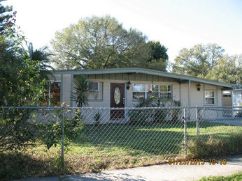 1733 Lancelot Loop