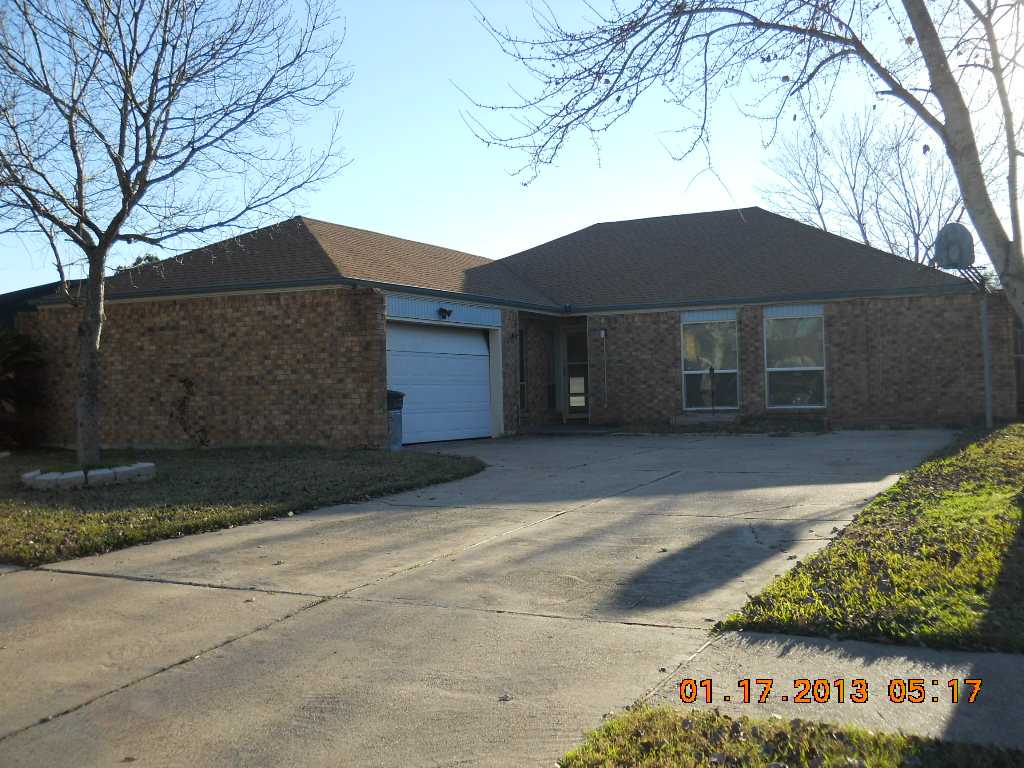 10218 Kirkwren Dr