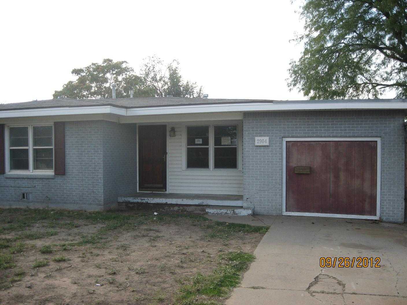 2904 Thurman St