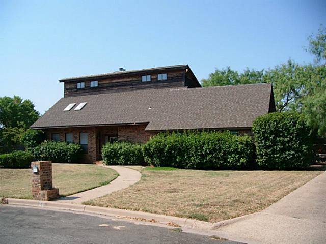 66 Bay Shore Ct