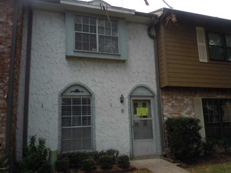 3862 Laura Leigh Dr