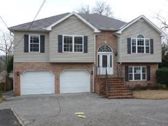 113 Edgewater Pl