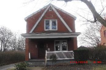 28 Roxbury Rd
