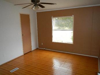 830 Linwood Ave