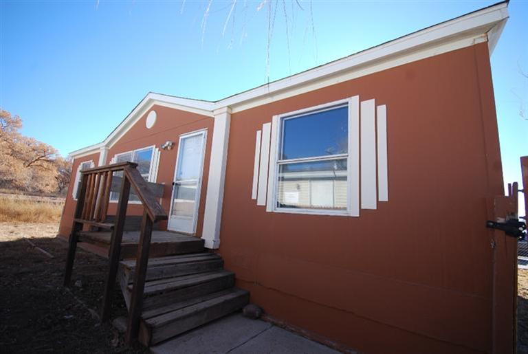 1166 Las Rosas Dr Se