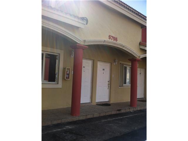 5755 NW 109 AV # 21