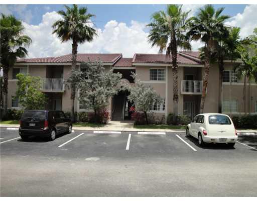 3211 SABAL PALM MNR # 101