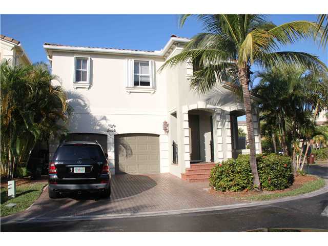 21166 NE 33 AV