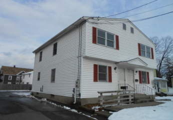593-5 Center Street