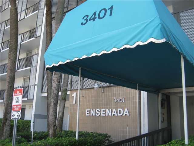 3401 N COUNTRY CLUB DR # 816