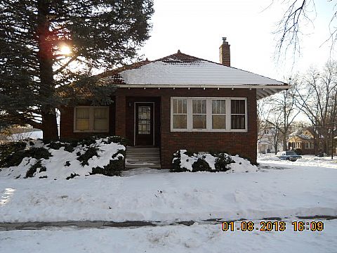 302 Western Ave